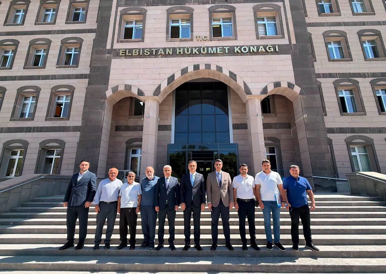 ELBİSTAN’DA ÇİFT BAŞLI SİYASET DENKLEMİ: RESMİ MASA MI, GÖLGE TEŞKİLAT MI?