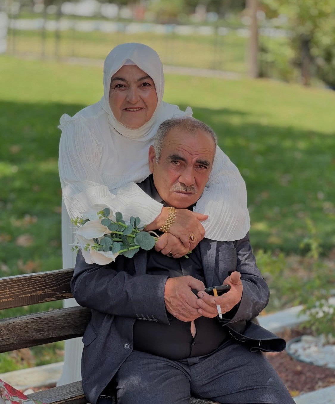 44 YILLIK BÜYÜK AŞKTA 44 YIL SONRA GELEN GELİNLİK VE DÜĞÜN SÜRPRİZİ