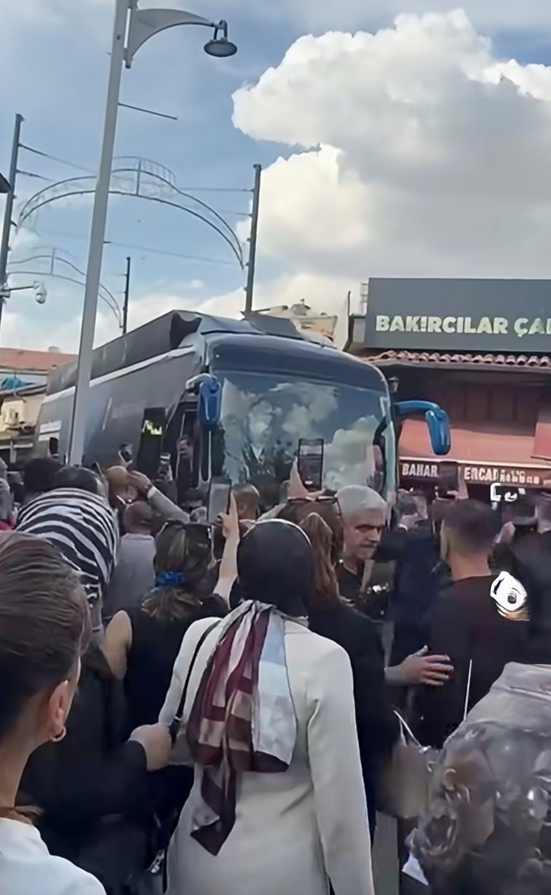 ANAHTAR PARTİ GENEL BAŞKANI YAVUZ AĞIRALİOĞLU’NDAN GAZİANTEP’TE YOĞUN KATILIMLI HALK BULUŞMASI fotoğraf 1