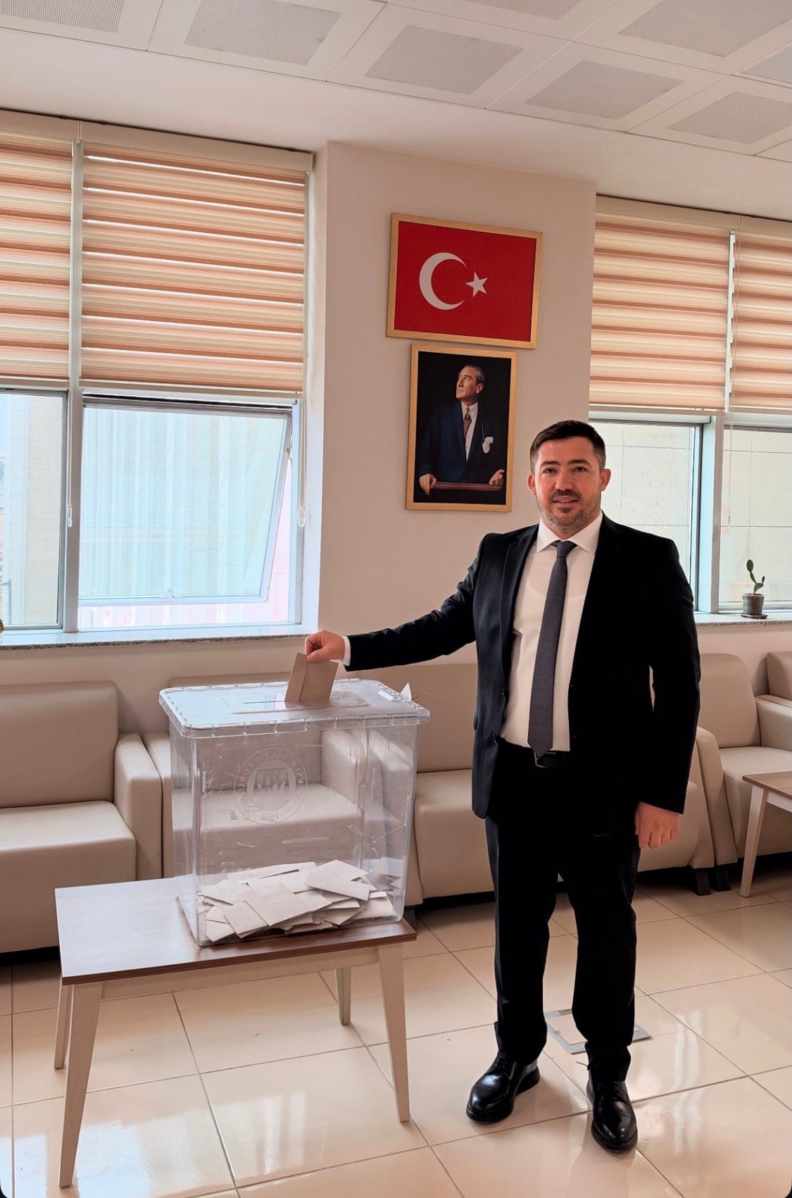 BARO ELBİSTAN TEMSİLCİLİĞİ SEÇİMİ SONUÇLANDI: YENİ TEMSİLCİ AVUKAT OSMAN MEŞE OLDU