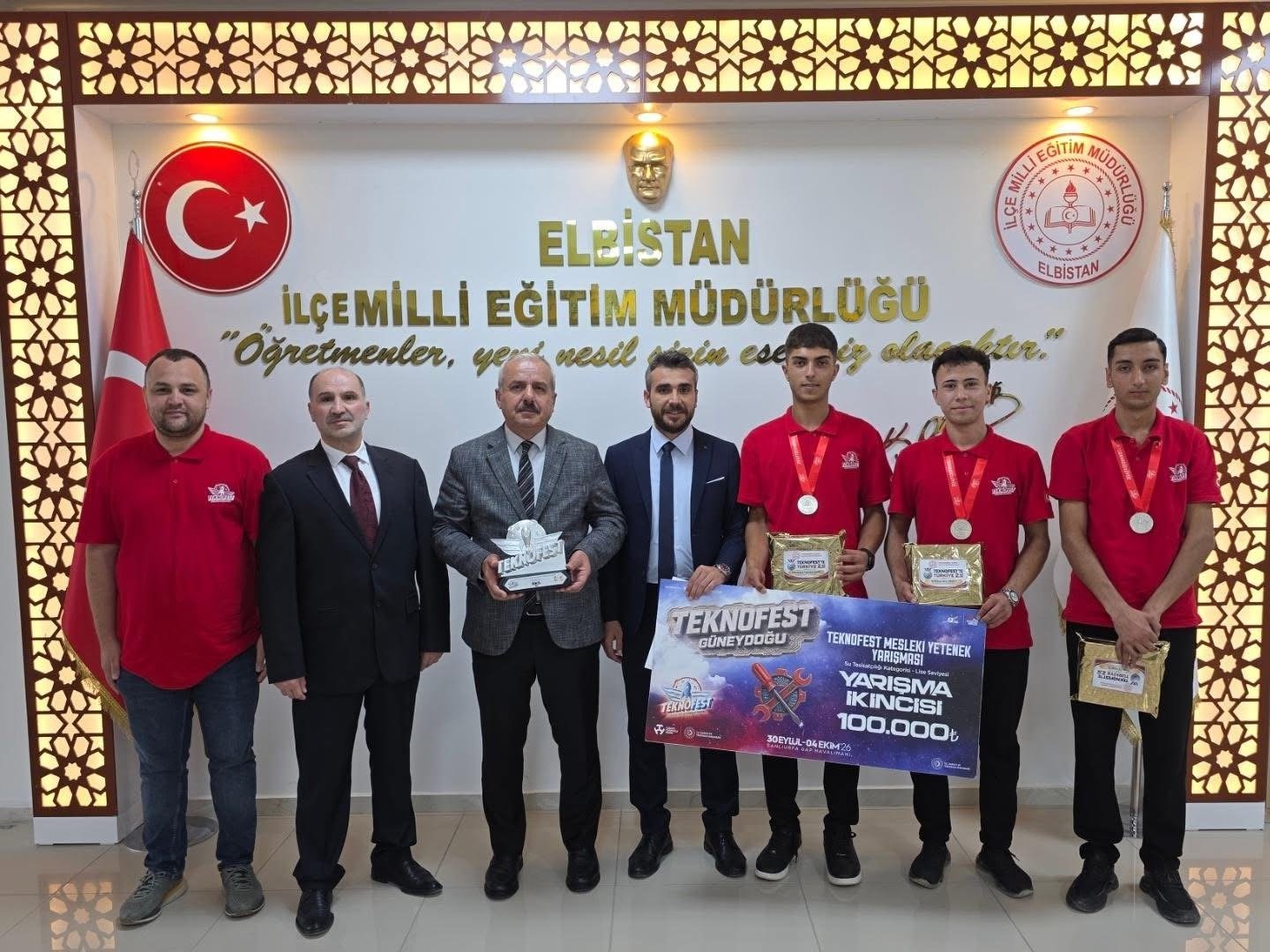 KARAELBİSTAN MTAL’DEN BÜYÜK BAŞARI: TEKNOFEST’TE TÜRKİYE İKİNCİLİĞİ ELBİSTAN’A GELDİ