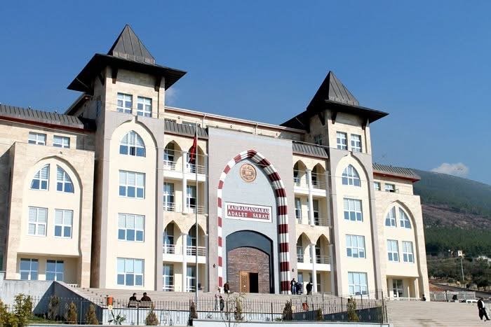 MUHSİN YAZICIOĞLU DAVASINDA GERGİN DURUŞMA: HAKİM VE SAVCI YİNE DEĞİŞTİ, DAVA 31 MART’A ERTELENDİ